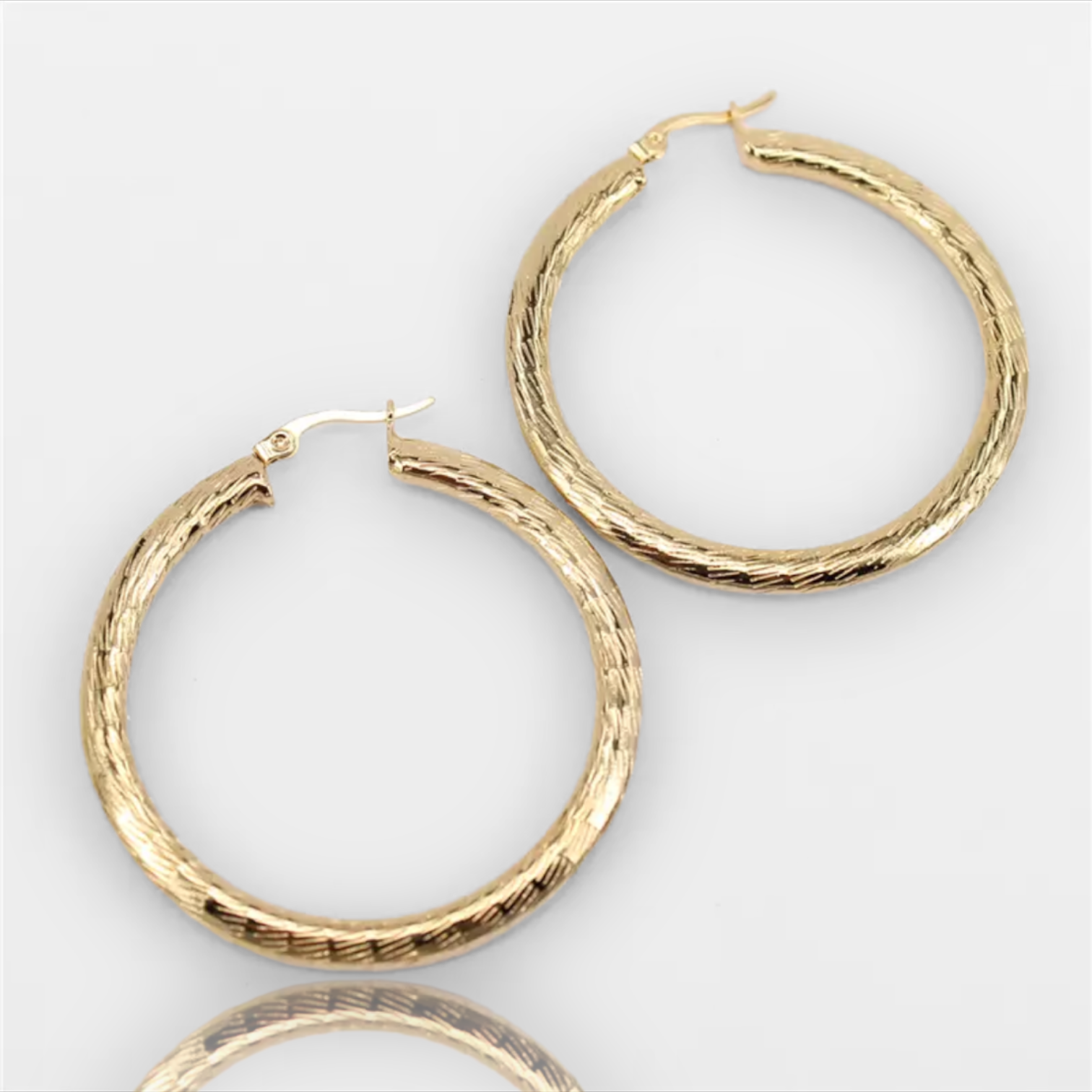 Capri Hoops