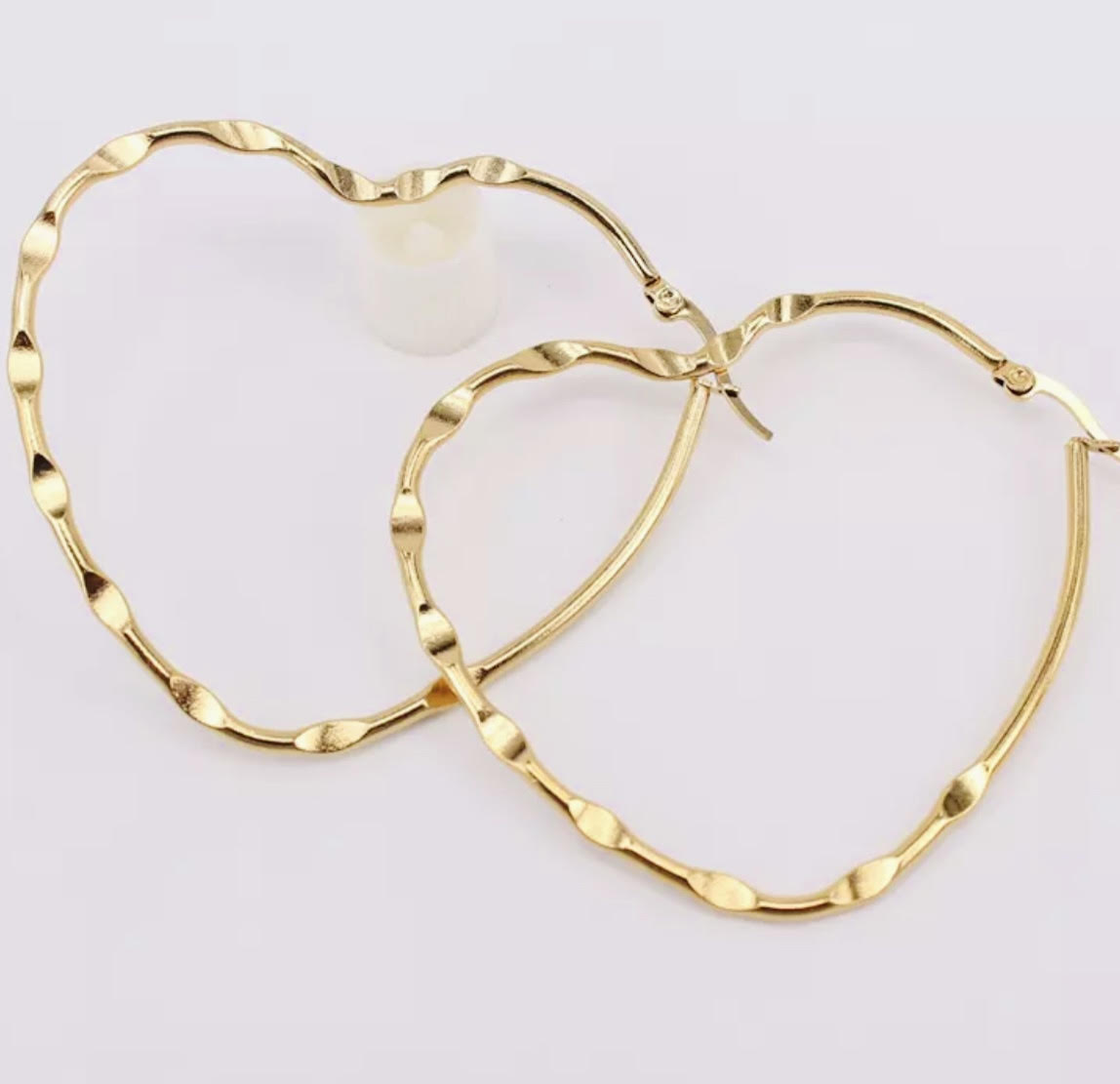 Heart-Less Hoops