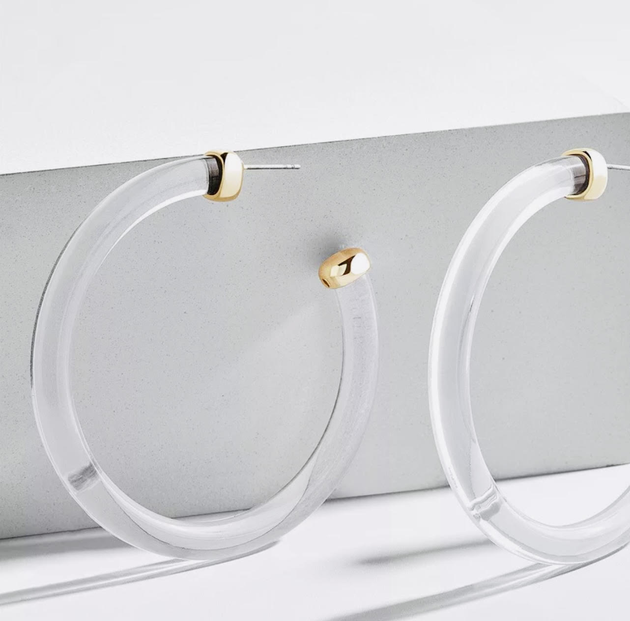 Lucid Hoops