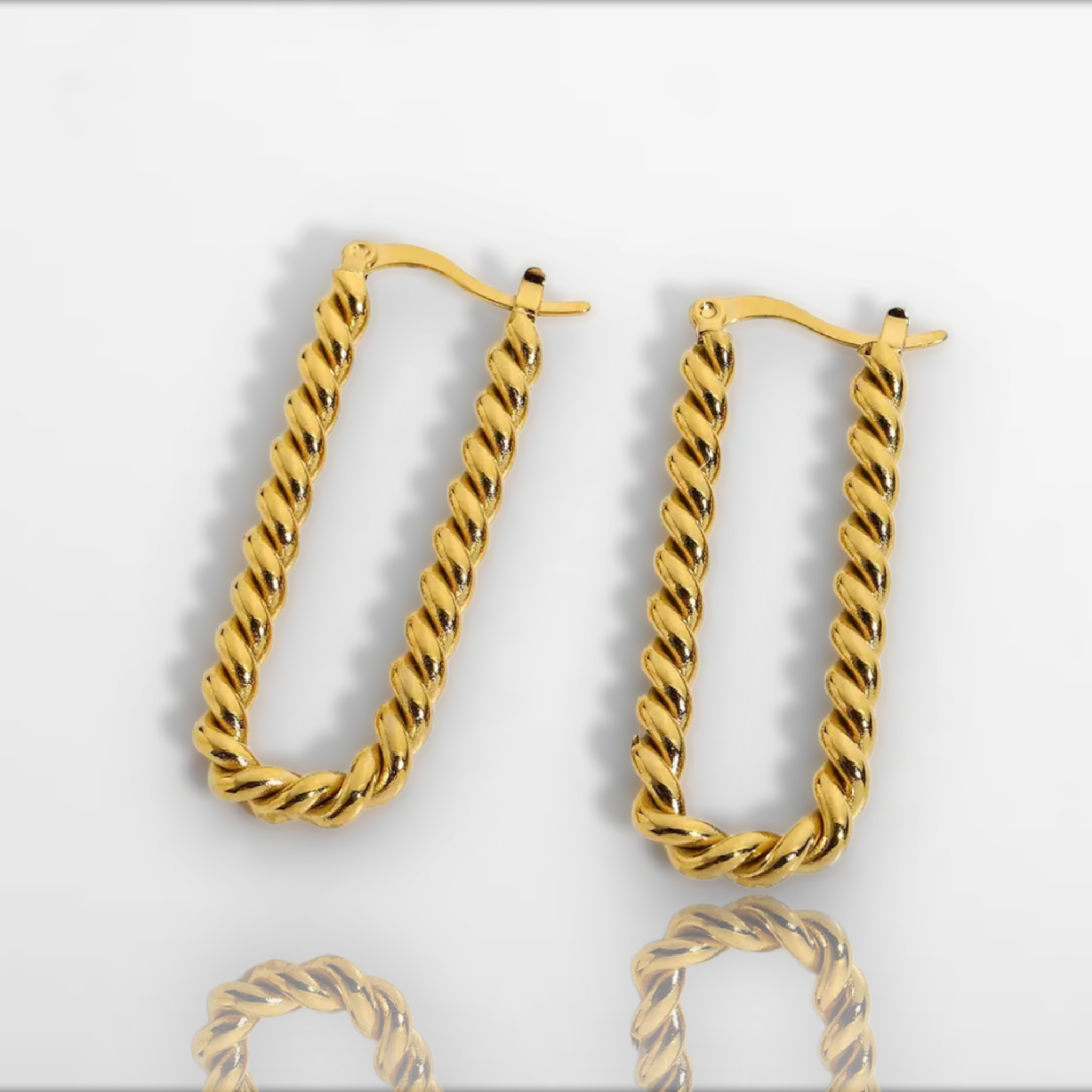 Olivia Hoops