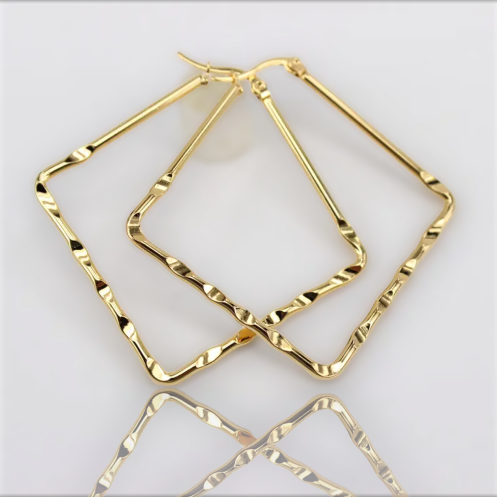 Skwer-Up Hoops